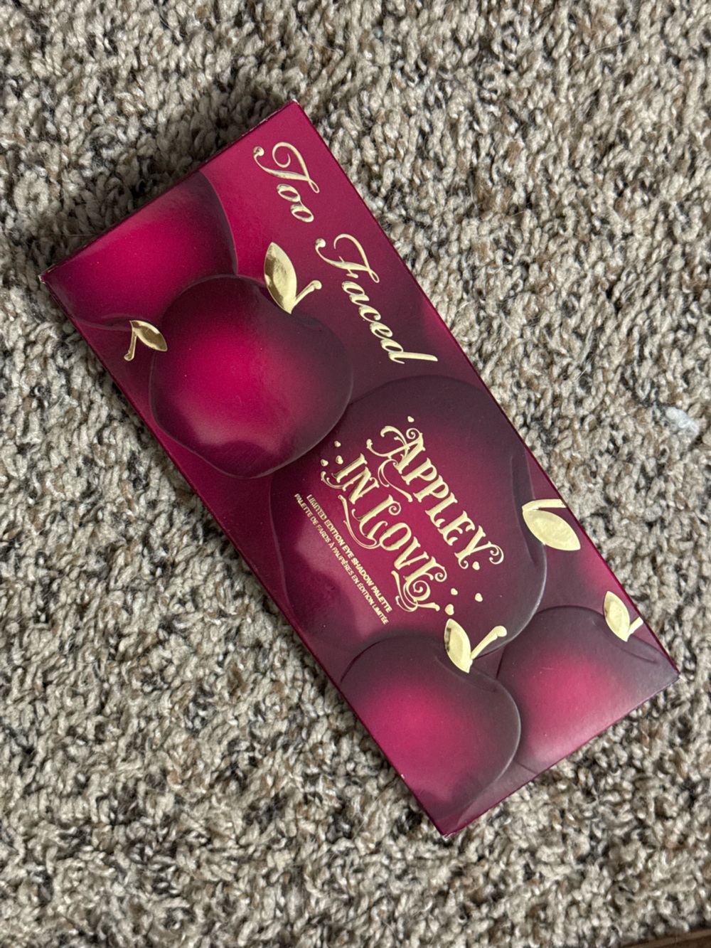Too Faced Apple of My Eye Eyeshadow Palette